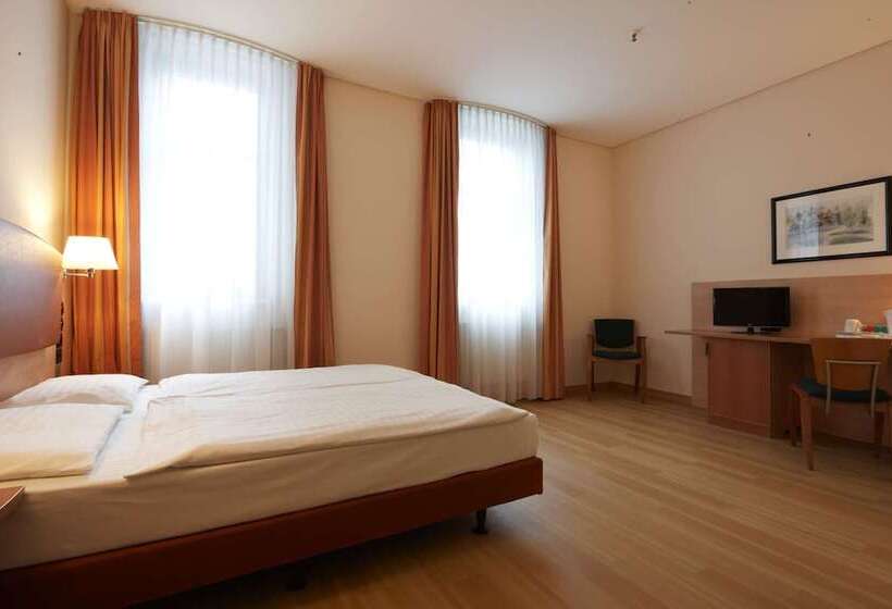 اتاق سوپریور, Intercityhotel Berlin Ostbahnhof
