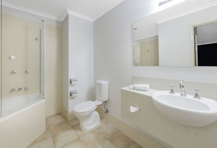 침실 2개 아파트, Ramada Encore Belconnen
