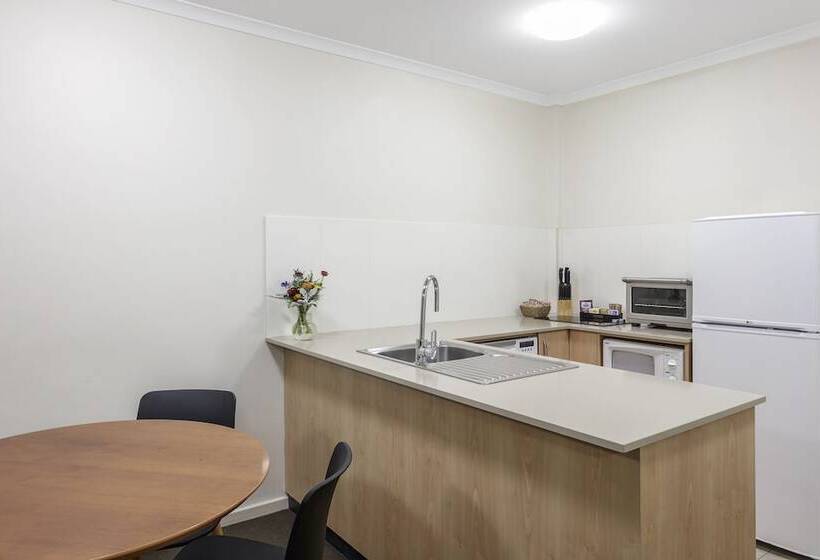Apartamento 2 Dormitórios, Ramada Encore Belconnen