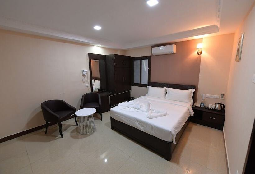Deluxe Room, Sampath