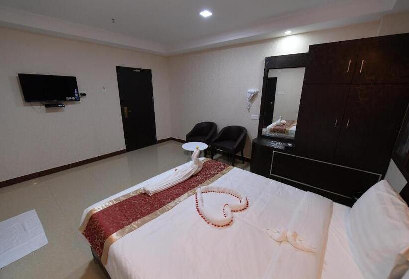 Deluxe Room, Sampath