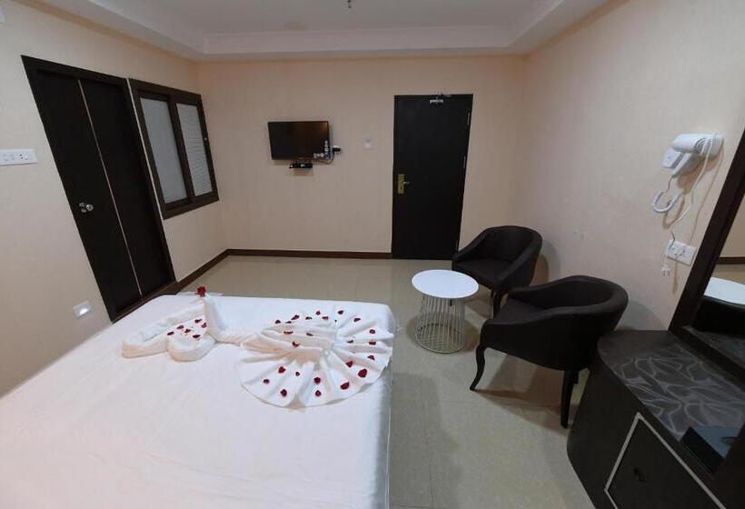 Deluxe Room, Sampath