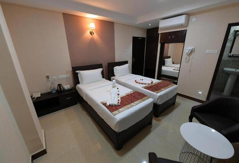 Deluxe Room, Sampath
