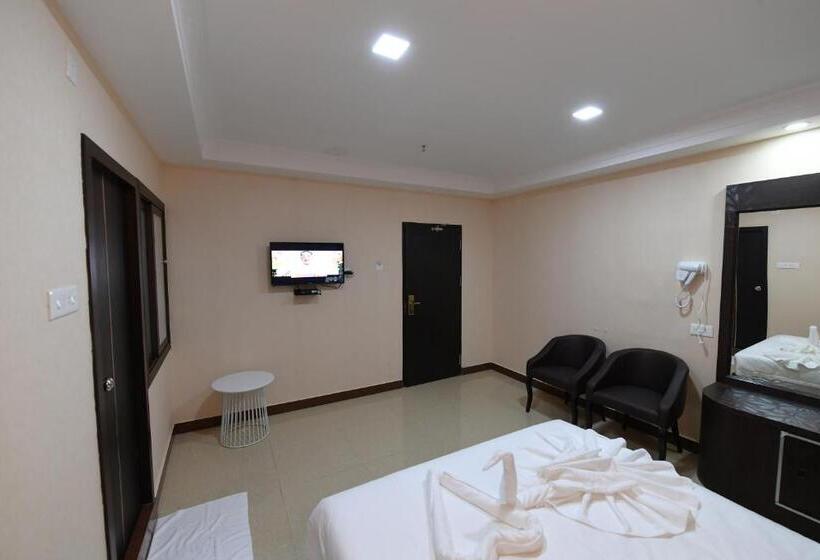 Superior Room, Sampath