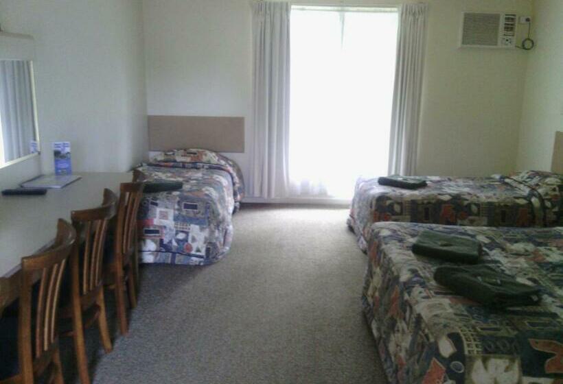 Четырехместный Номер Классик, Snowy River Lodge Motel