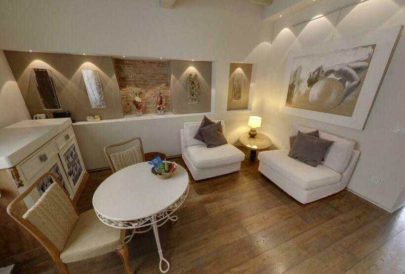 Люкс Вид на Море, Sestosenso Suites
