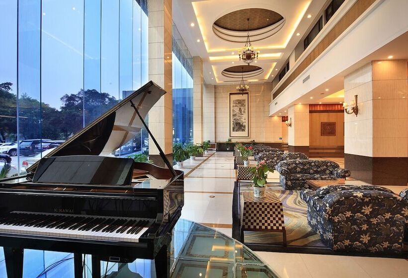Номер Стандарт, Lijiang Waterfall Hotel Guilin
