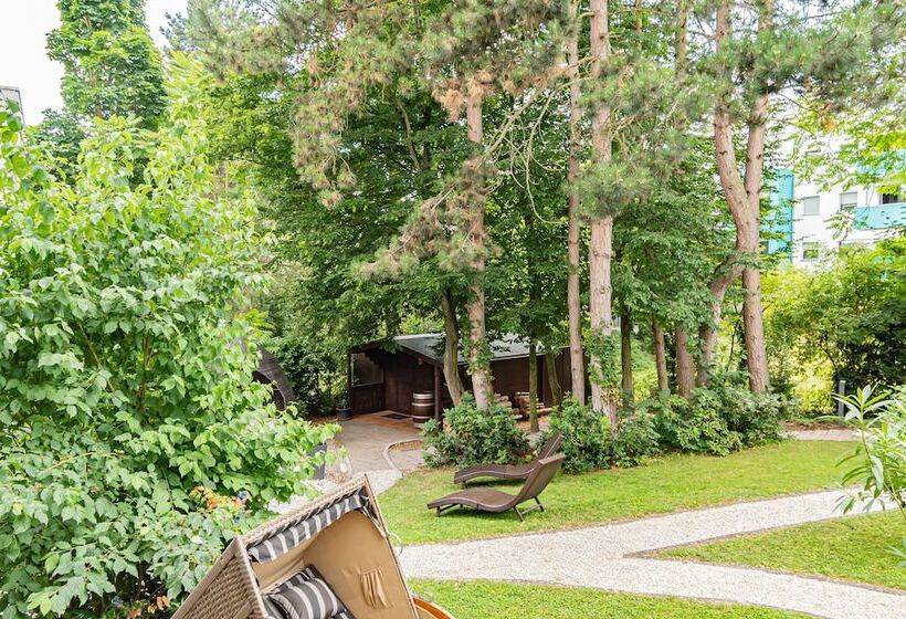 Номер Стандарт Вид на Сад, Parkhotel Sonnenberg