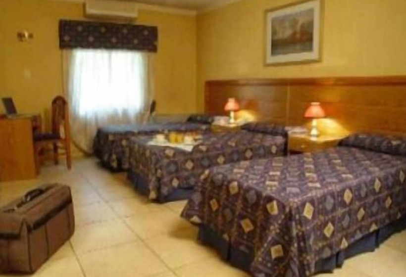 Habitación Triple Estándar, Provincial