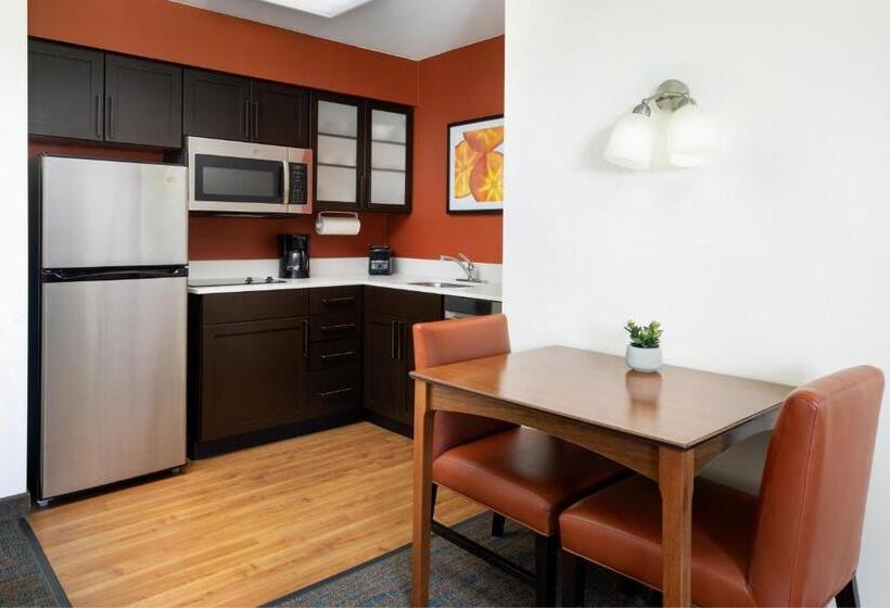 Студио Стандарт Кровать Кинг, Residence Inn Des Moines West At Jordan Creek Town Center