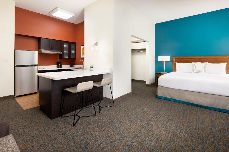 Студио Стандарт Кровать Кинг, Residence Inn Des Moines West At Jordan Creek Town Center