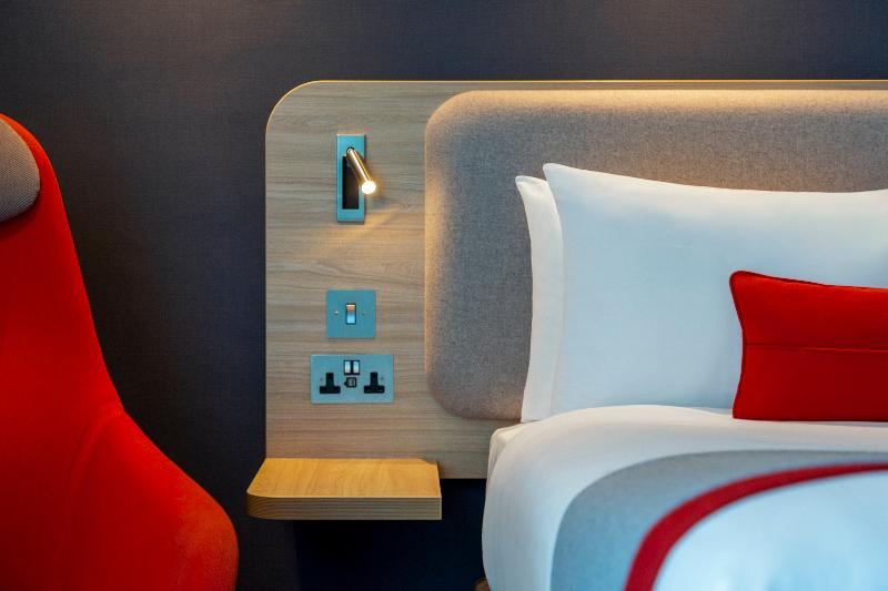 Номер Стандарт, Holiday Inn Express Earls Court, An Ihg
