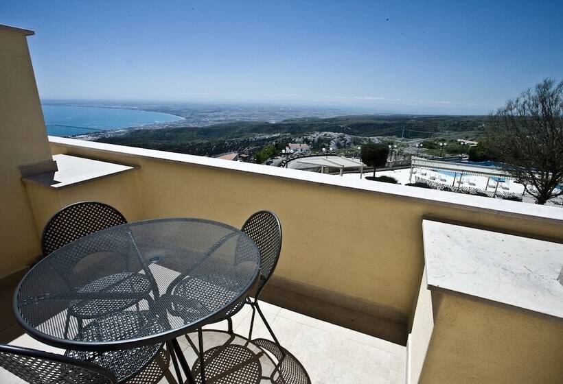 Люкс с Видом, Palace Hotel San Michele