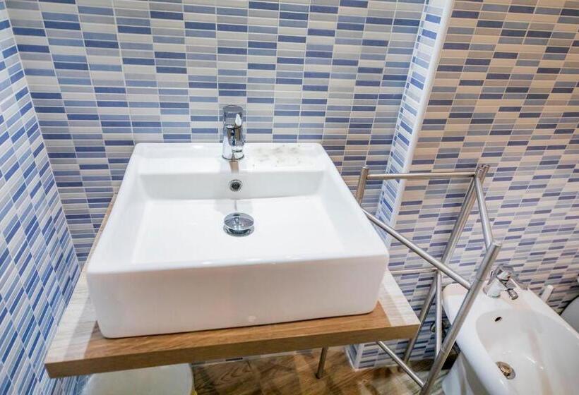 Номер Стандарт с Гидромассажем, Borgo Marino Suite B&b