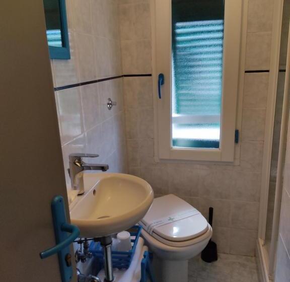 Quarto Estandar, Albergo Barbara