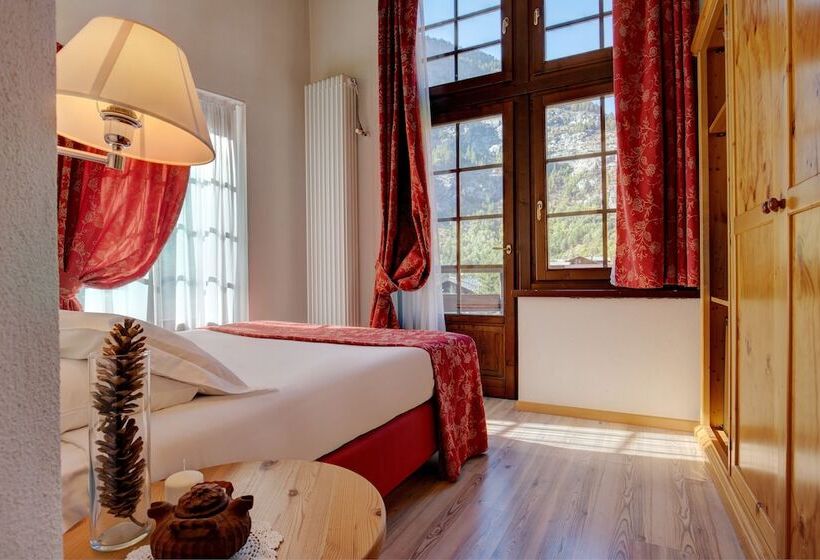 Номер Стандарт, Ih Hotels Courmayeur Mont Blanc