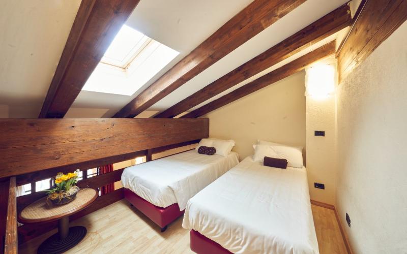 Четырехместный Номер Стандарт, Ih Hotels Courmayeur Mont Blanc