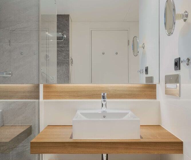 اتاق استاندارد, Radisson Blu Hotel Frankfurt