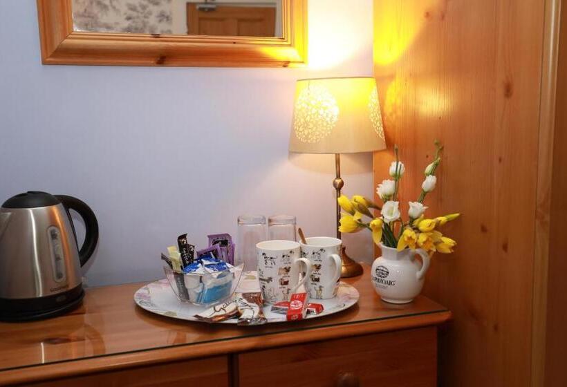 Номер Стандарт Индивидуальный, Rockhill Guest House