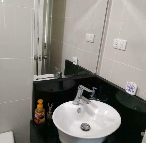 آپارتمان 1 خوابه با بالکن, F 10c Parkside Villas