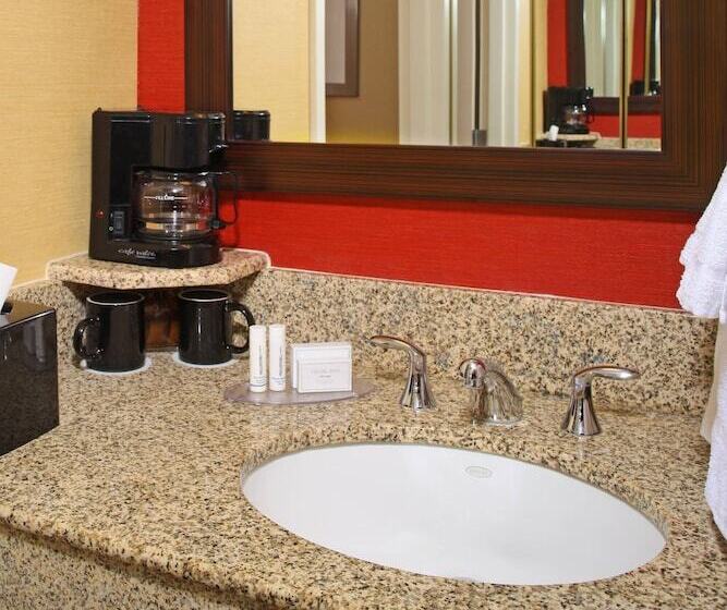Номер Стандарт 2 Двуспальные Кровати, Courtyard By Marriott Baltimore Downtown/inner Harbor