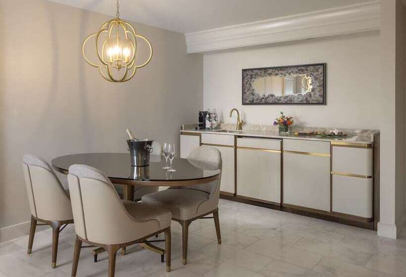 חדר סטנדרט, Hilton Austin Airport