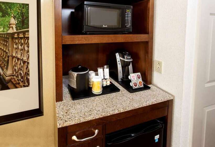 스탠다드 룸, Hilton Scranton & Conference Center