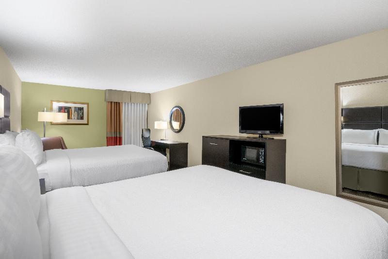 غرفة قياسية لذوى الاحتياجات الخاصة, Holiday Inn Morgantown   Reading Area, An Ihg