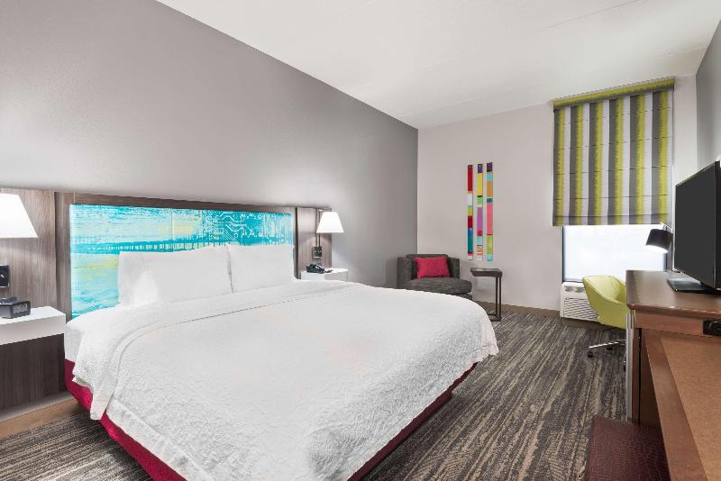 חדר סטנדרט עם מיטת קינג, Hampton Inn Ellenton/bradenton