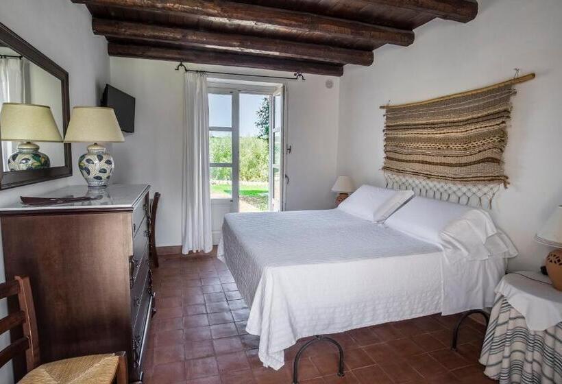Quarto Estandar, Masseria Degli Ulivi   Noto
