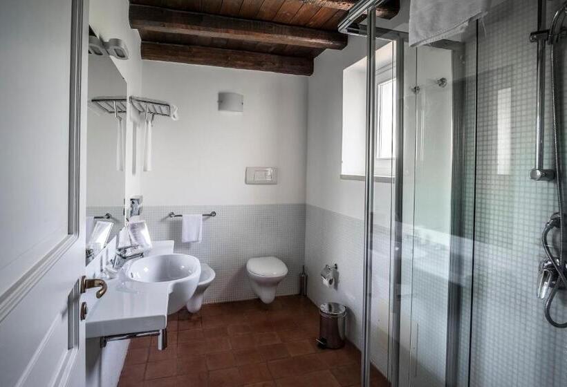 Quarto Superior, Masseria Degli Ulivi   Noto