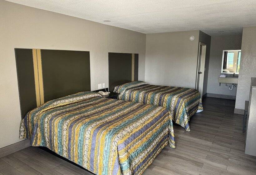 标准间, Nola Inn & Suites