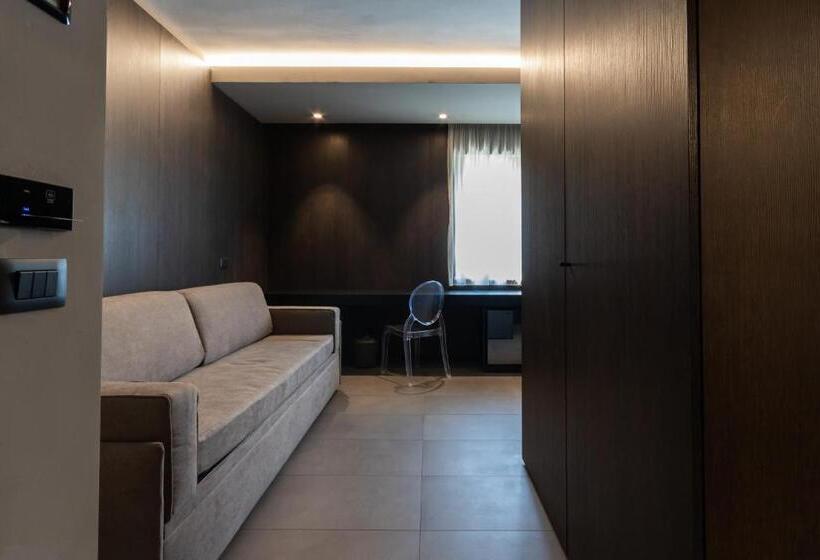 اتاق لوکس, Sport Village Hotel & Spa