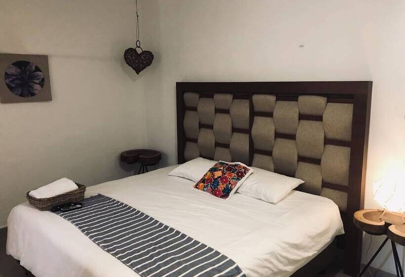 デラックスルーム, Casa Bizu