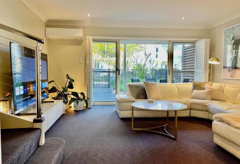 Апартаменты 1 Спальня, Pacific Blue 505 265 Sandy Point Road