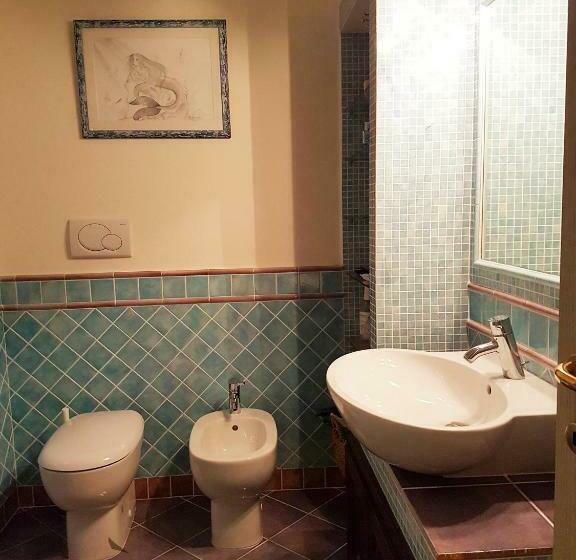 Номер Стандарт, Elsa House