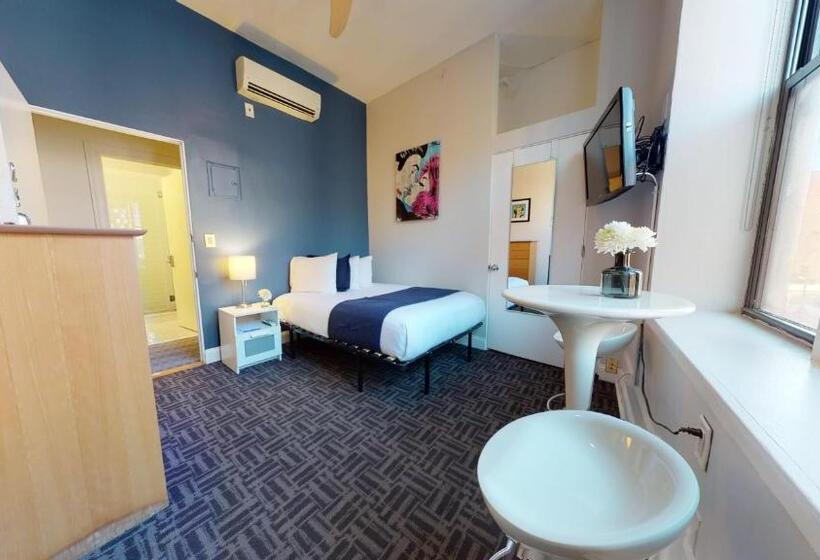 스탠다드 스튜디오, Charming Studio In Boston Brownstone, C. Ave #33