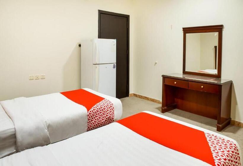 آپارتمان 2 خوابه, Oyo 525 Rose Plaza1