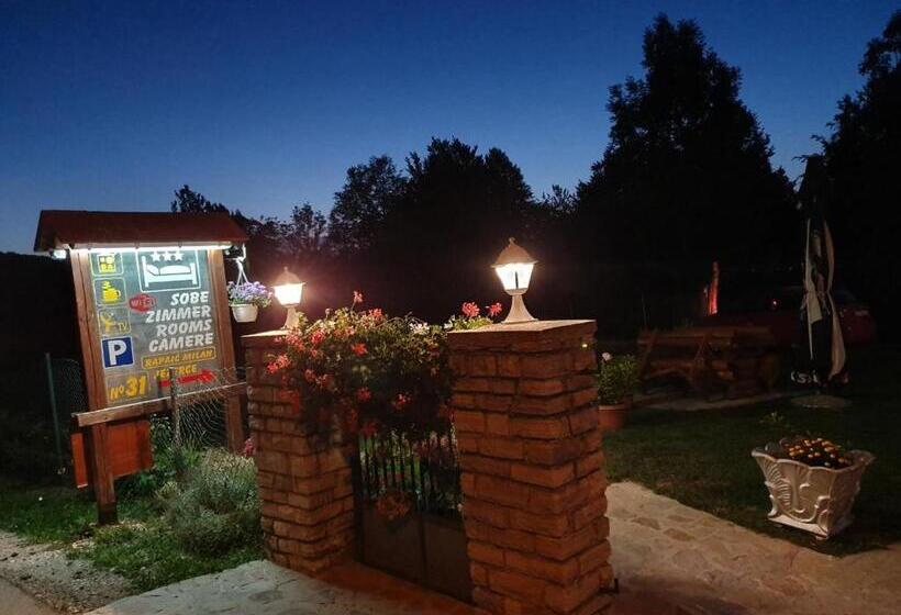 اتاق لوکس, Apartments And Rooms With Parking Space Jezerce, Plitvice   17768