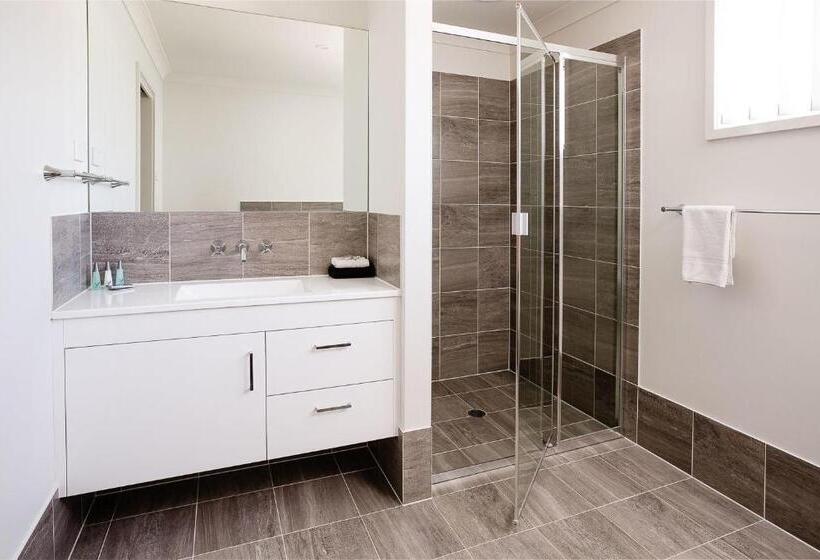Апартаменты 2 Спальни, Wallsend Executive Apartments