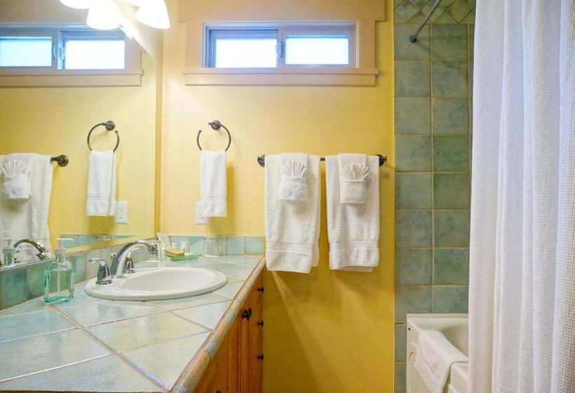 Номер Deluxe Кровать Кинг, Blue Iguana Inn