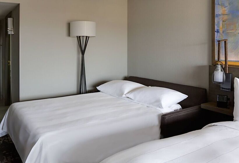 Номер Стандарт, Marriott Dallas Las Colinas