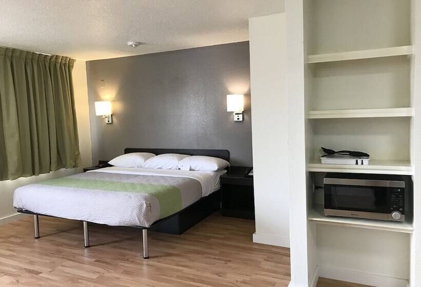 Люкс Адаптированный для Инвалидов, Studio 6dallas, Tx