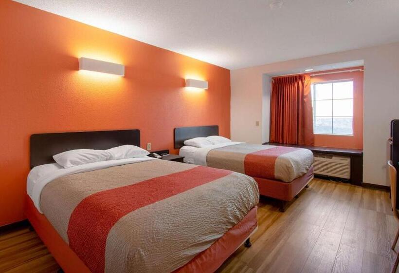 חדר סטנדרט מותאם לאדם עם מוגבלויות, Motel 6 El Paso, Tx   Southeast