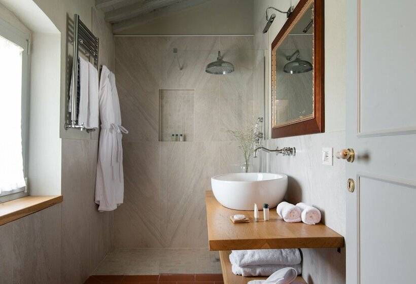 اتاق لوکس, Relais Villa Olmo