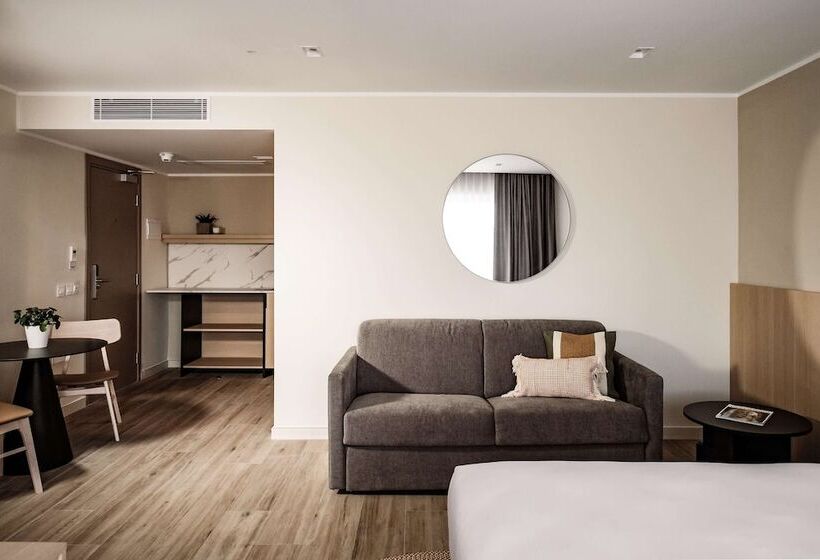 패밀리 룸, Strand Suites By Neu Collective