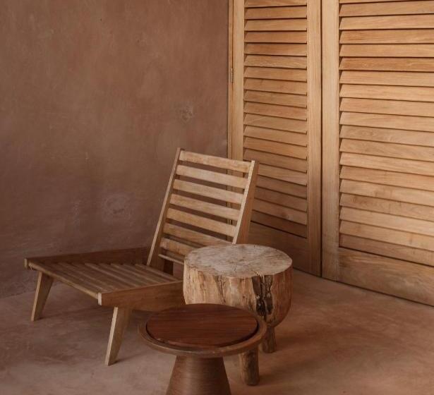 スイート, Monte Uzulu Boutique