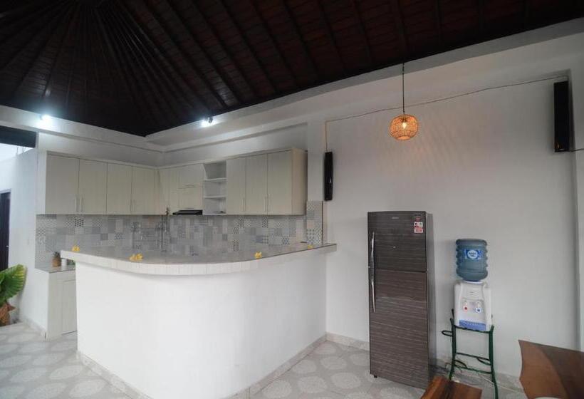 اتاق خانوادگی, Kusuma Guesthouse 2