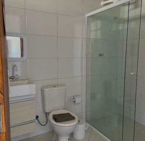 Quarto Deluxe Vista Mar com Sacada, Chales Marissol