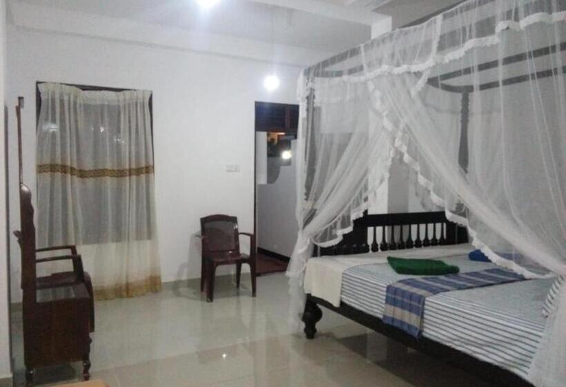 标准房带园景, Samudra Guest House